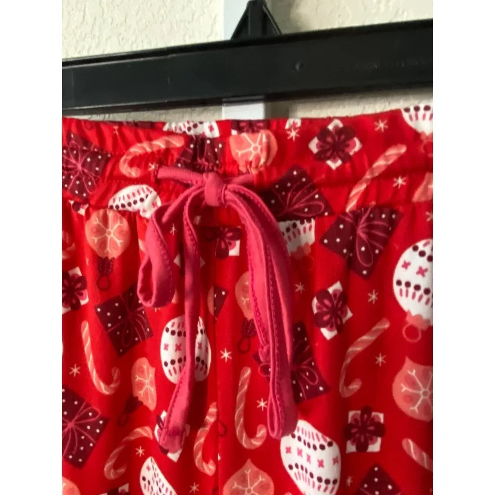 New Ink+Ivy red Christmas‎ ornament Pajama top and bottoms set Sz M